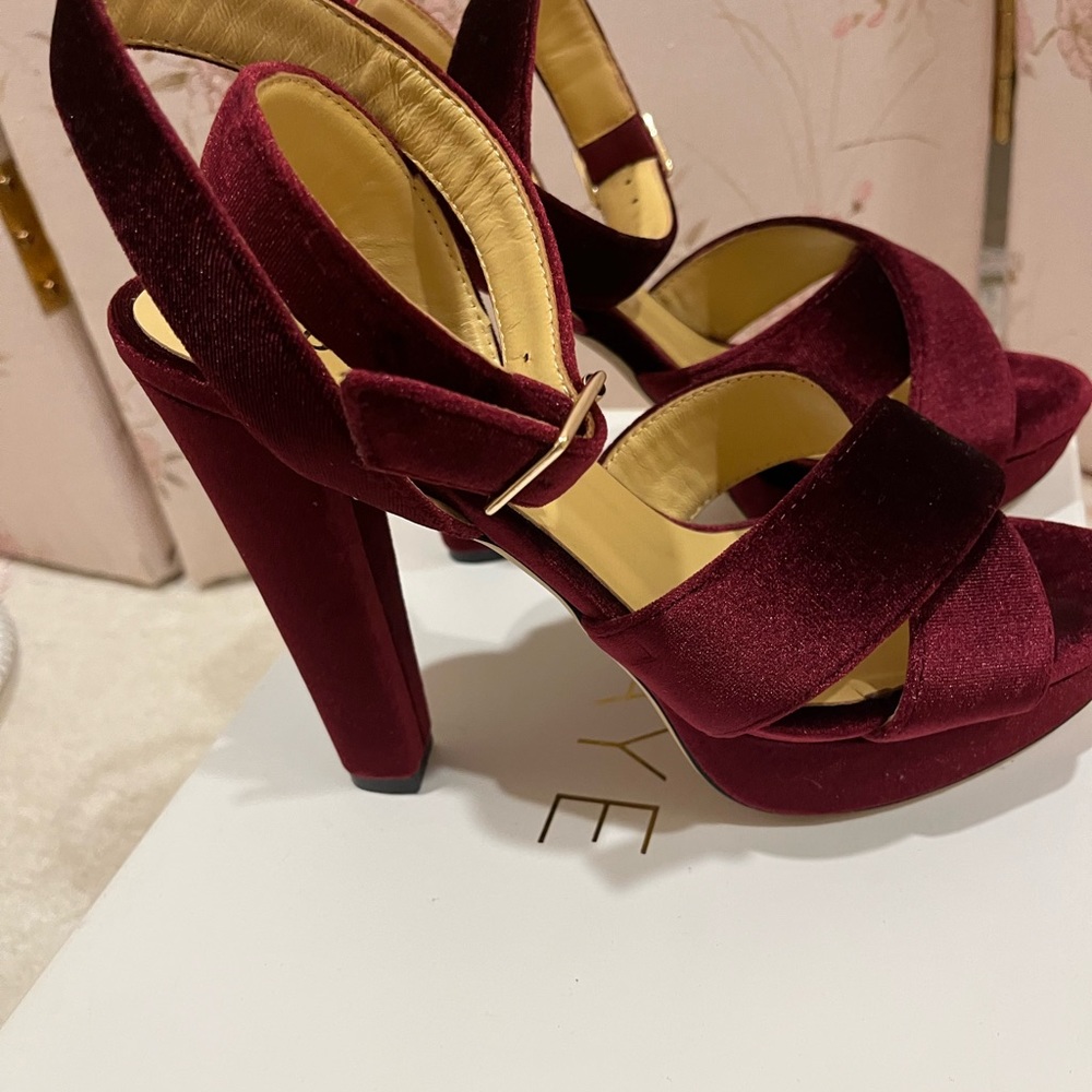 RAYE shoes - Picture 2 of 5